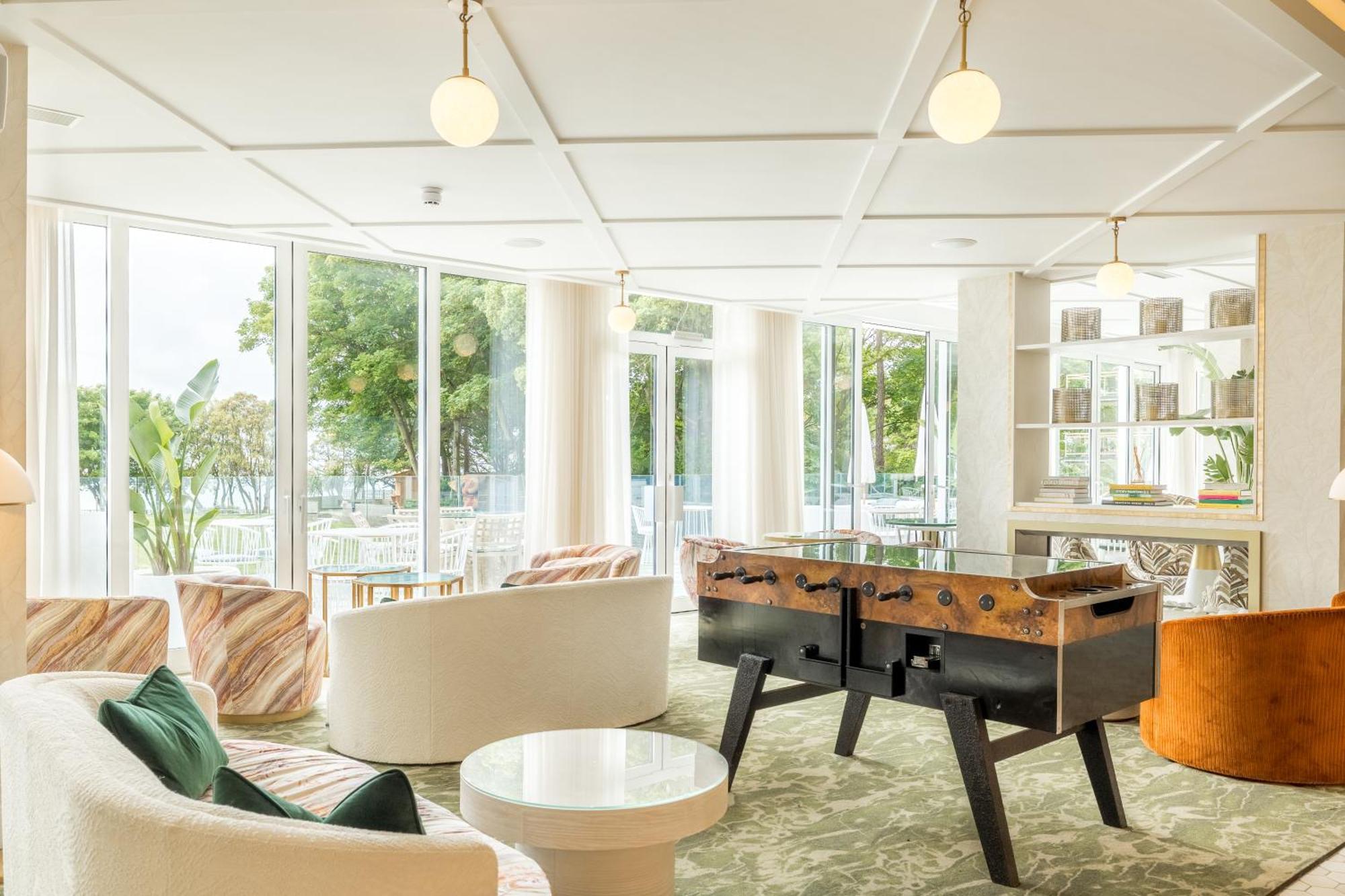 The Nici Hotel Борнмът Екстериор снимка